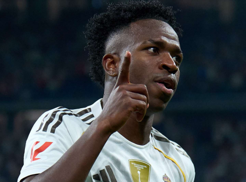 Ανατροπή δεδομένων στο θέμα της ανανέωσης του Βινίσιους με τη Ρεάλ Μαδρίτης