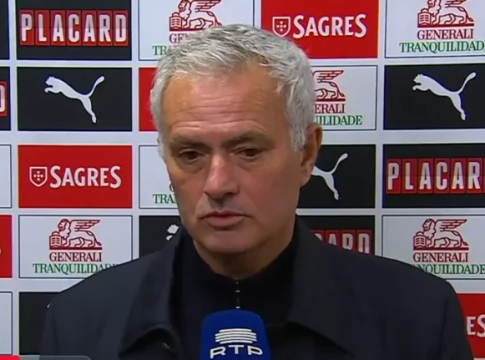 Μουρίνιο: «Ήθελα να αλλάξω εννέα παίκτες στο ημίχρονο» (vid)