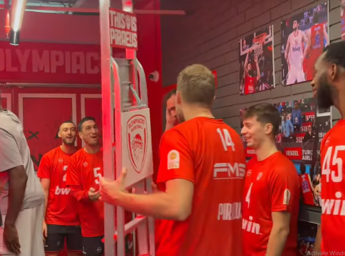 Η παρακάμερα του Ολυμπιακός – Ηρακλής: Η σκάλα του Βεζένκοφ και κερκίδες γεμάτες οικογένειες (vid)