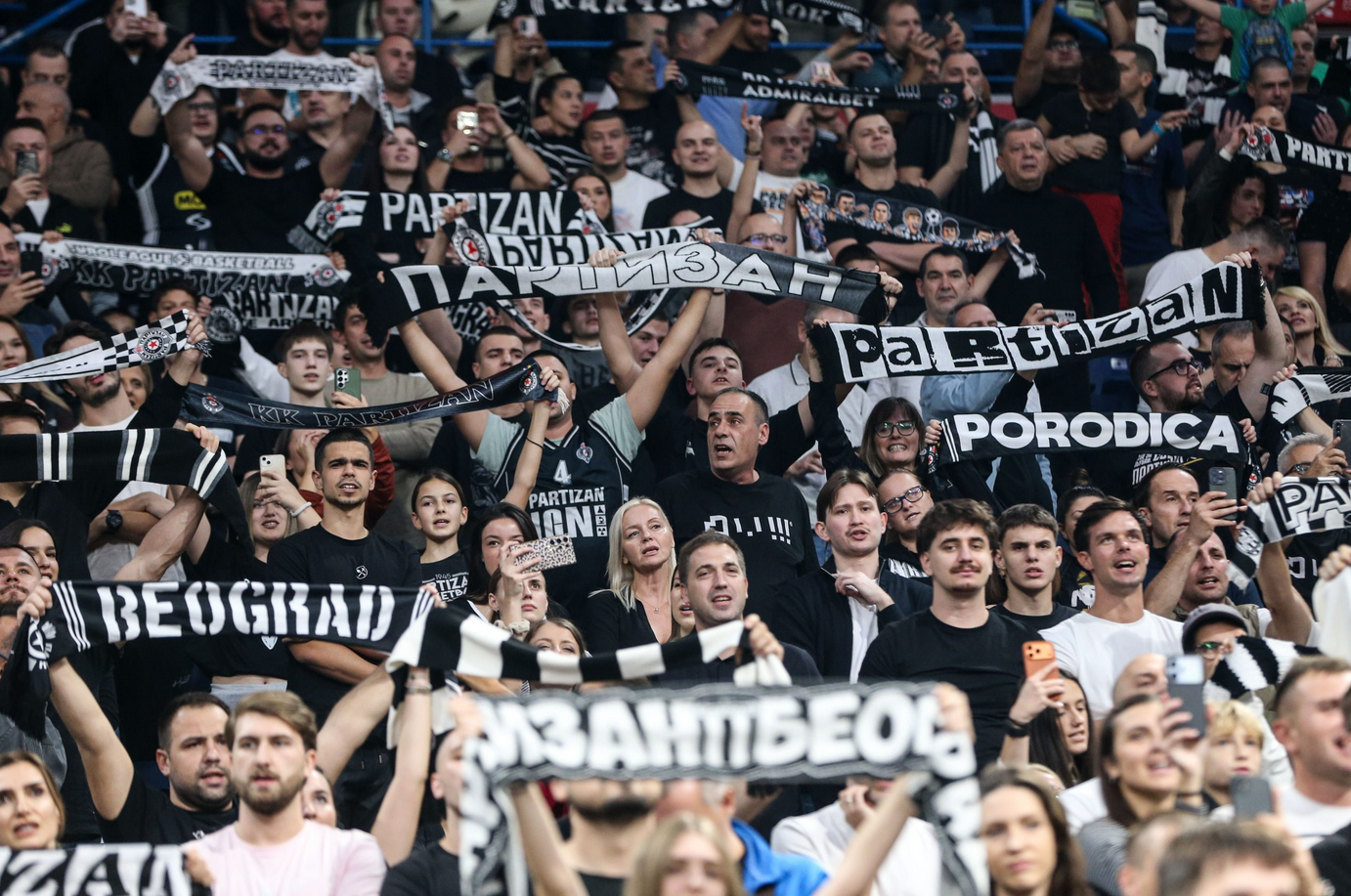 Κλείσιμο έδρας και πρόστιμο στην Παρτιζάν από τη Euroleague