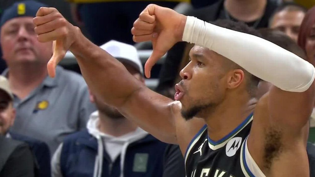 Οι αντιδράσεις του Γιάννη Αντετοκούνμπο μετά το νικητήριο καλάθι του (vid)