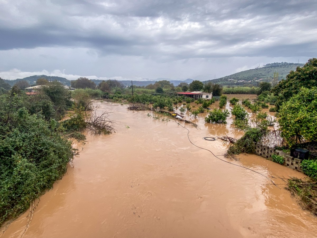 Καιρός: Νέα κακοκαιρία από την Τρίτη με καταιγίδες σε 5 περιοχές – Η προειδοποίηση Καλλιάνου