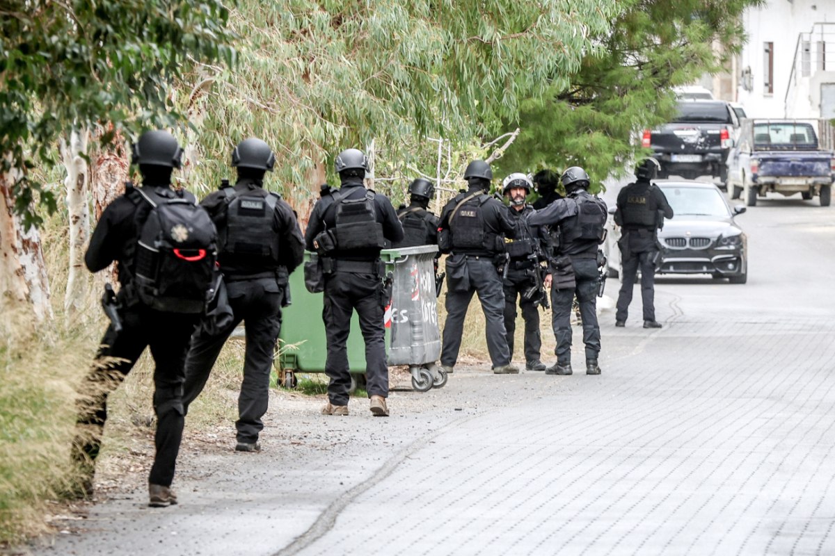 Βορίζια: Δύο προσαγωγές για την αιματοχυσία – Πέντε άτομα κρύβονται στο βουνό