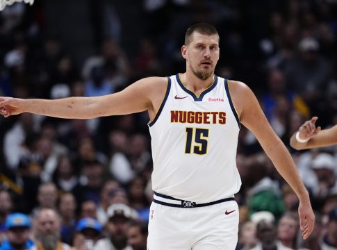 Ο Γιόκιτς «υπέταξε» τους Χιτ με ένα ακόμη triple-double (122-112) – Οι Μπλέιζερς «έσπασαν» το αήττητο των Θάντερ (121-119)