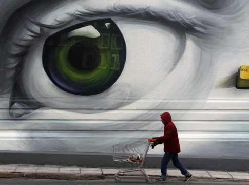 Πρωταθλήτρια Ευρώπης η Ελλάδα στον κίνδυνο φτώχειας το 2024 – Πρωτιά και σε ασθενείς χωρίς ιατρική φροντίδα