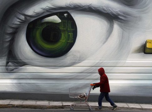 Πρωταθλήτρια Ευρώπης η Ελλάδα στον κίνδυνο φτώχειας το 2024 – Πρωτιά και σε ασθενείς χωρίς ιατρική φροντίδα