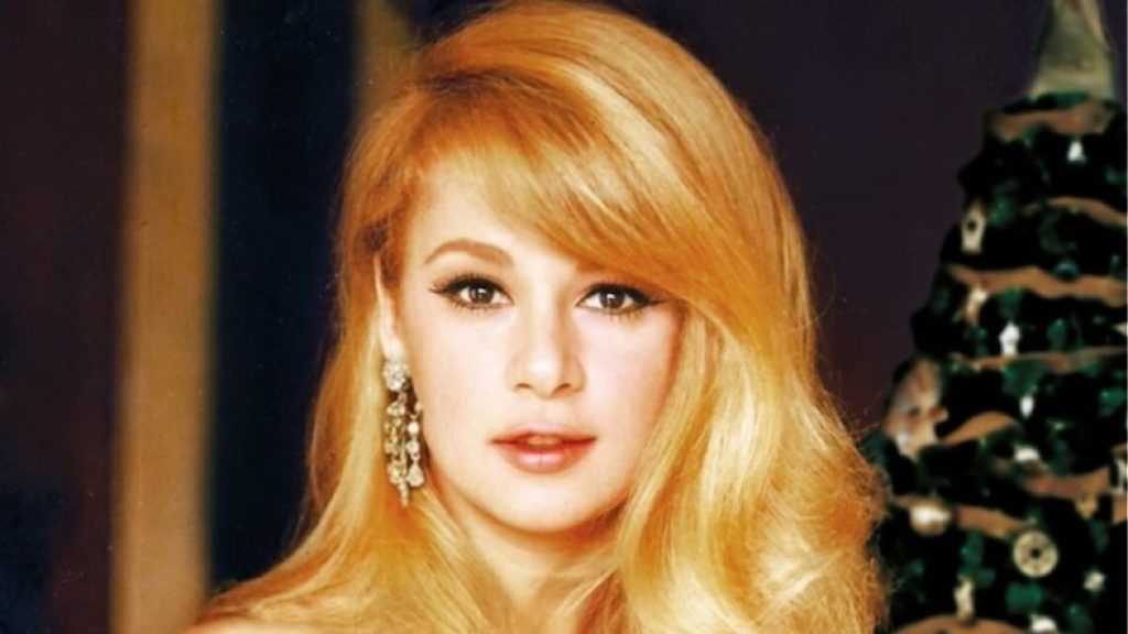 Αλίκη Βουγιουκλάκη: Το θρυλικό σπίτι της βγαίνει ξανά στο «σφυρί» – Υψηλό ενδιαφέρον από δύο πλοιοκτήτες και μια γνωστή οικογένεια