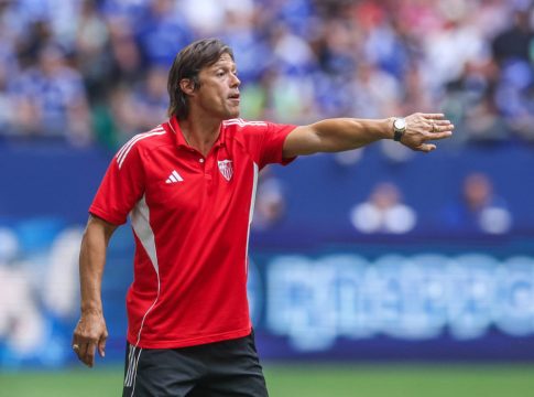 Αλμέιδα για τις χειμερινές μεταγραφές: «Πρέπει πρώτα να φτάσω εγώ μέχρι τα Χριστούγεννα»