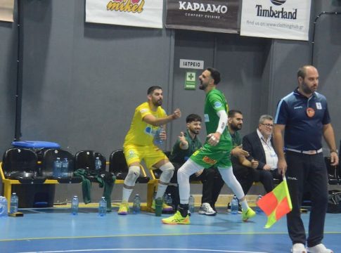 Καλαμάτα – Ολυμπιακός 3-2: Έκπληξη από τους νεοφώτιστους, νίκησαν τους «ερυθρόλευκους»