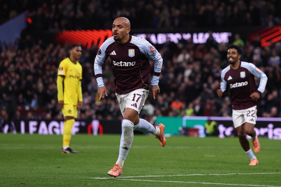 Έπιασε… κορυφή η Άστον Βίλα (2-1), δεύτερη σερί νίκη για τη Ρόμα (2-1) – Στη 13η θέση ο ΠΑΟΚ