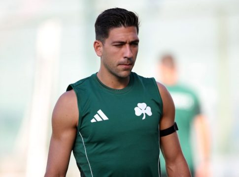 Παναθηναϊκός: Ενσωματώθηκε στην ομάδα ο Μπακασέτας, ατομικό για τέσσερις