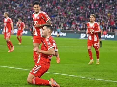 Μπάγερν Μονάχου – Ζανκτ Πάουλι 3-1: «Καθάρισαν» μετά το 90′ οι Βαυαροί με Ντίας και Τζάκσον