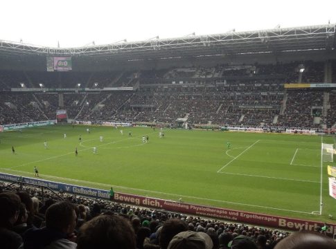 Έξαλλοι οι οπαδοί της Γκλάντμπαχ για την πώληση του ονόματος του γηπέδου