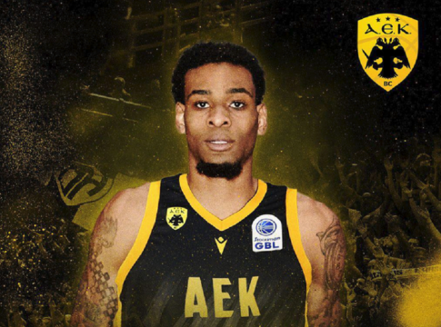 Μπράουν: «Ενθουσιασμένος που έρχομαι στην ΑΕΚ – Έχει τρομερούς οπαδούς» (pic)