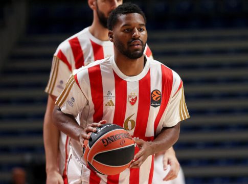 Τρομερή εμφάνιση από τον Μπάτλερ απέναντι στη Μονακό