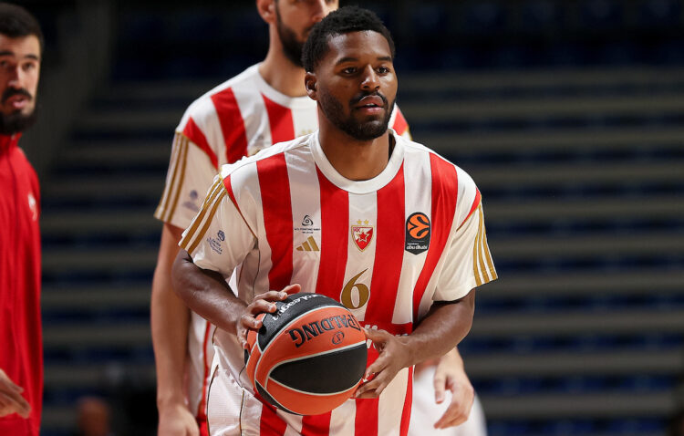 Τρομερή εμφάνιση από τον Μπάτλερ απέναντι στη Μονακό (vid)