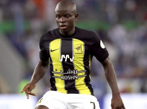 Άφησε ανοιχτό το… παράθυρο για επιστροφή στη Γαλλία ο Καντέ