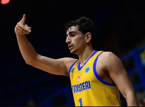 Ο Τσους Ματέο κάλεσε στην Εθνική Ισπανίας παίκτη του Περιστερίου