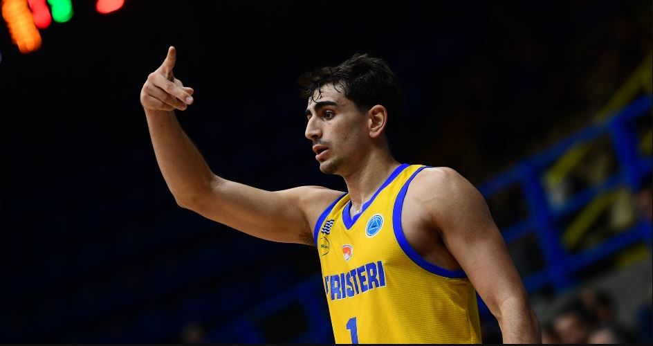 Ο Τσους Ματέο κάλεσε στην Εθνική Ισπανίας παίκτη του Περιστερίου