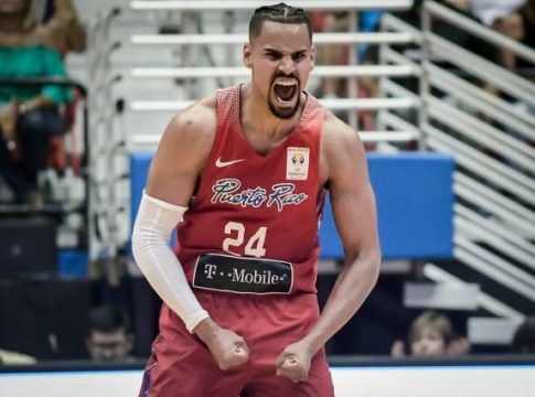 «Μία ανάσα από τον Κλαβέλ η ΑΕΚ»