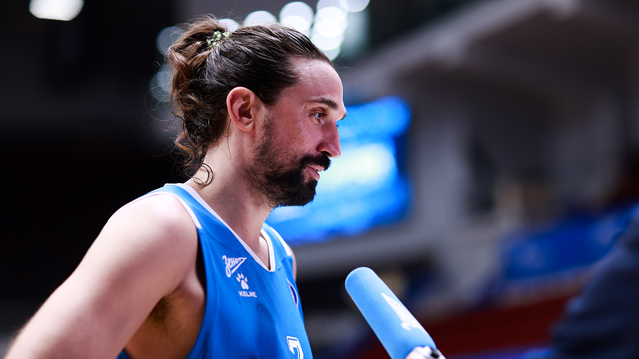 «Αειθαλής» ο Σβεντ: Υπέγραψε στην Ούνικς Καζάν μέχρι το τέλος του χρόνου