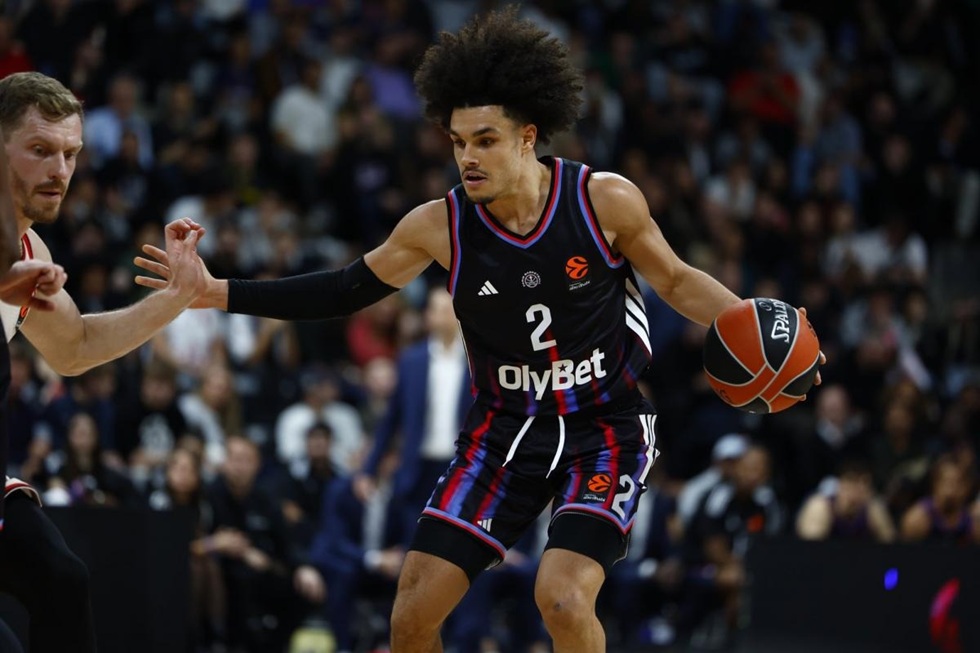 O Χίφι και ο μάνατζέρ του πήραν θέση για τις φήμες περί Ολυμπιακού