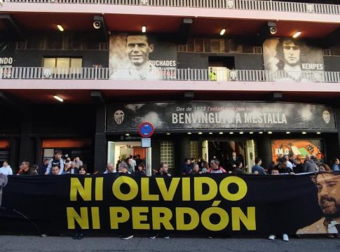 Παναθηναϊκός: Πανό κατά του Κορόνα από τους οπαδούς της Βαλένθια