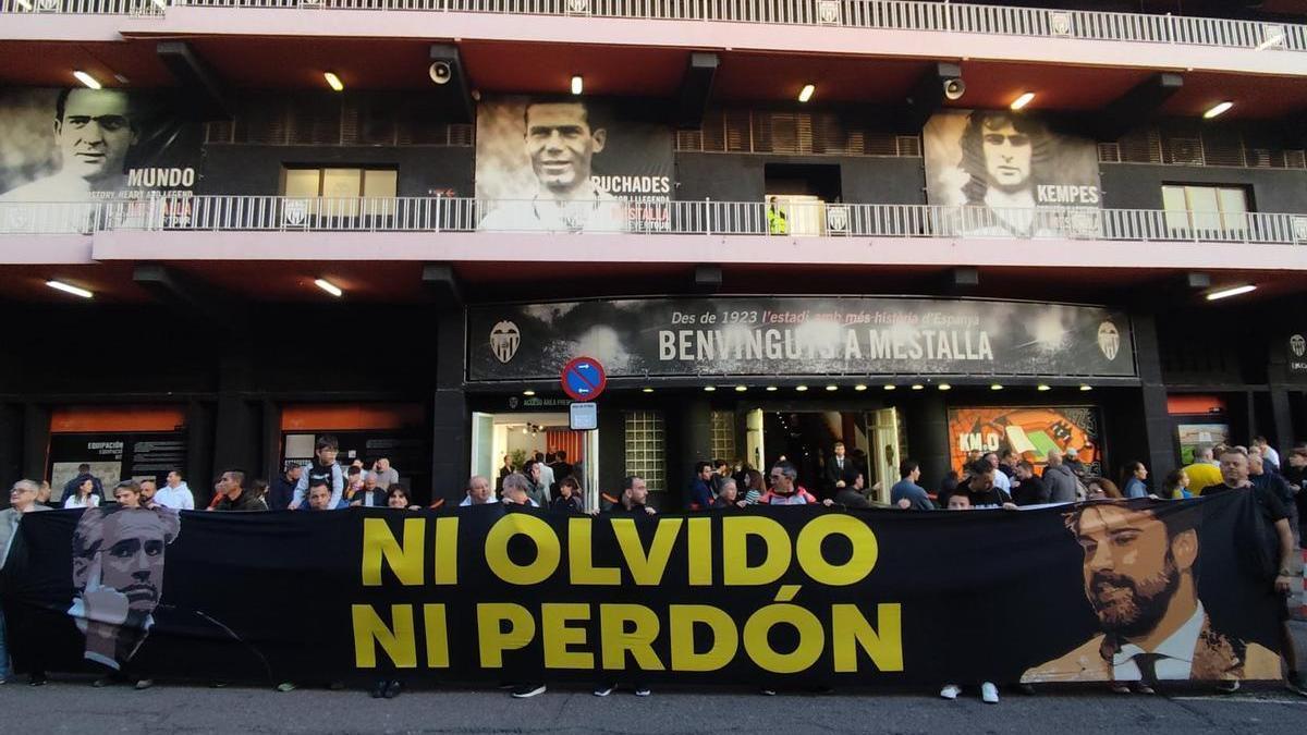 Παναθηναϊκός: Πανό κατά του Κορόνα από τους οπαδούς της Βαλένθια