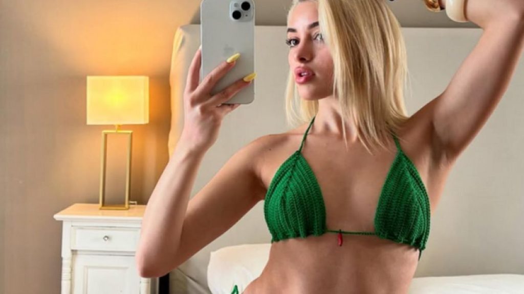 Έξαλλη η Έλενα με σχόλια για ταξίδι της στο Ντουμπάι με γνωστό ποδοσφαιριστή!