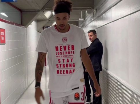 Το συγκλονιστικό μήνυμα των παικτών του Ολυμπιακού στον Έβανς: «Μην χάνεις ποτέ την ελπίδα σου – Μείνε δυνατός Κίναν»