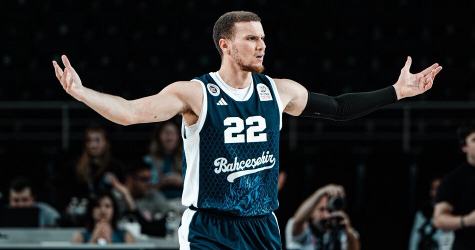 Ο Φλιν που έχει γραφτεί για τον Ολυμπιακό, «καθάρισε» για την Μπαχτσεσεχίρ