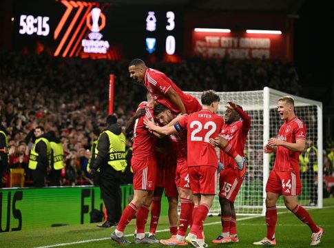 Νότιγχαμ Φόρεστ – Μάλμε 3-0: Νέα «τριάρα» και φουλ για πρόκριση οι «ρεντς»