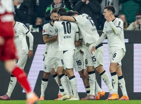 Γκλάντμπαχ – Κολωνία 3-1: Ξέφυγαν από τη ζώνη του υποβιβασμού οι γηπεδούχοι