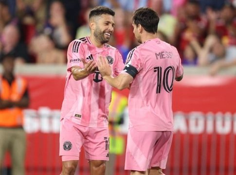 Άλμπα: «Δεν γίνεται να συγκρίνουμε τον Γιαμάλ με τον Μέσι»