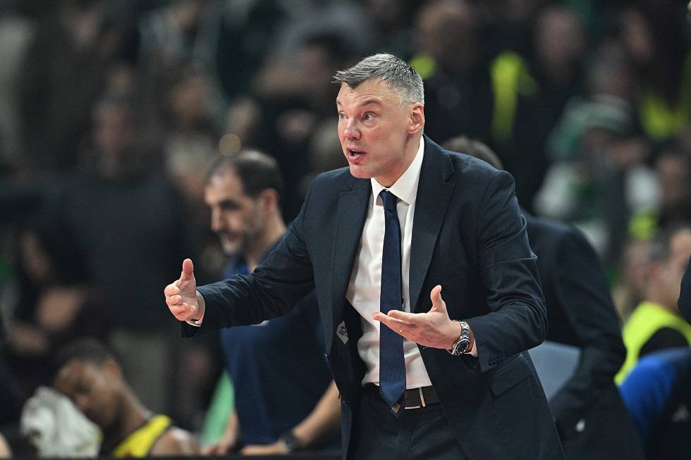 Τι σκοπεύει να κάνει η Φενέρμπαχτσε με το συμβόλαιο του Γιασικεβίτσιους;