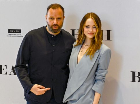 Οι αγάπες δεν κρύβονται: Λάνθιμος και Έμα Στόουν ξεκίνησαν να μιλούν για την ταινία τους και κατέληξαν στον Ολυμπιακό (vids)