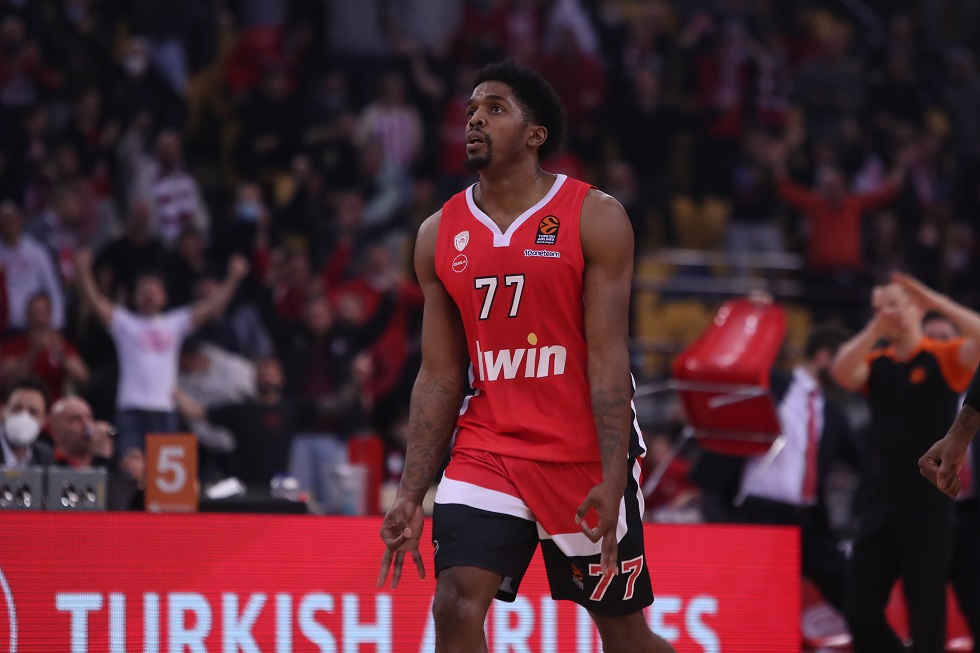 Τι συμβαίνει με τον ΜακΚίσικ – Πότε θα είναι διαθέσιμος…