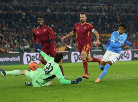 Ρόμα – Νάπολι 0-1: Οι «παρτενοπέι» έβαλαν… stop στους «Ρωμαίους» και «φωτιά» στη Serie A