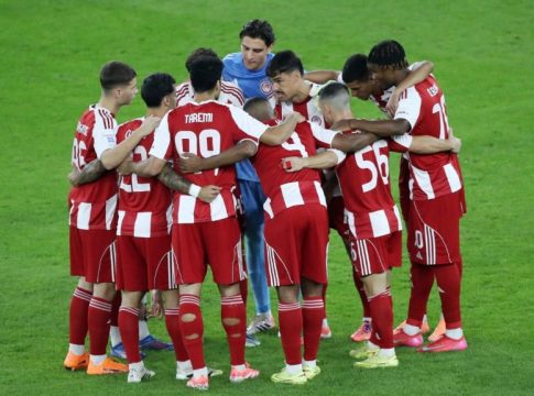 ΟΛΥΜΠΙΑΚΟΣ – ΑΪΝΤΧΟΦΕΝ Live Streaming