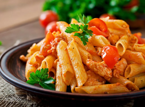 Μαραθώνιος 2025: Με τι τρέφεται ένας μαραθωνοδρόμος