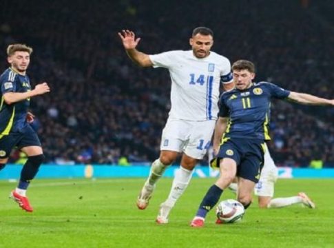 Αμφίσκορο στο Φάληρο, κλειστό ματς στη Ζένιτσα