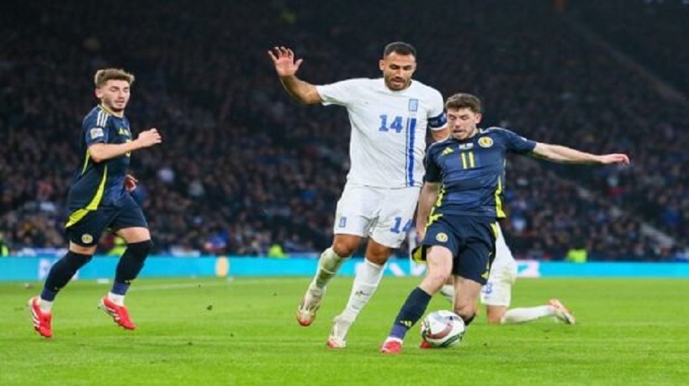 Αμφίσκορο στο Φάληρο, κλειστό ματς στη Ζένιτσα