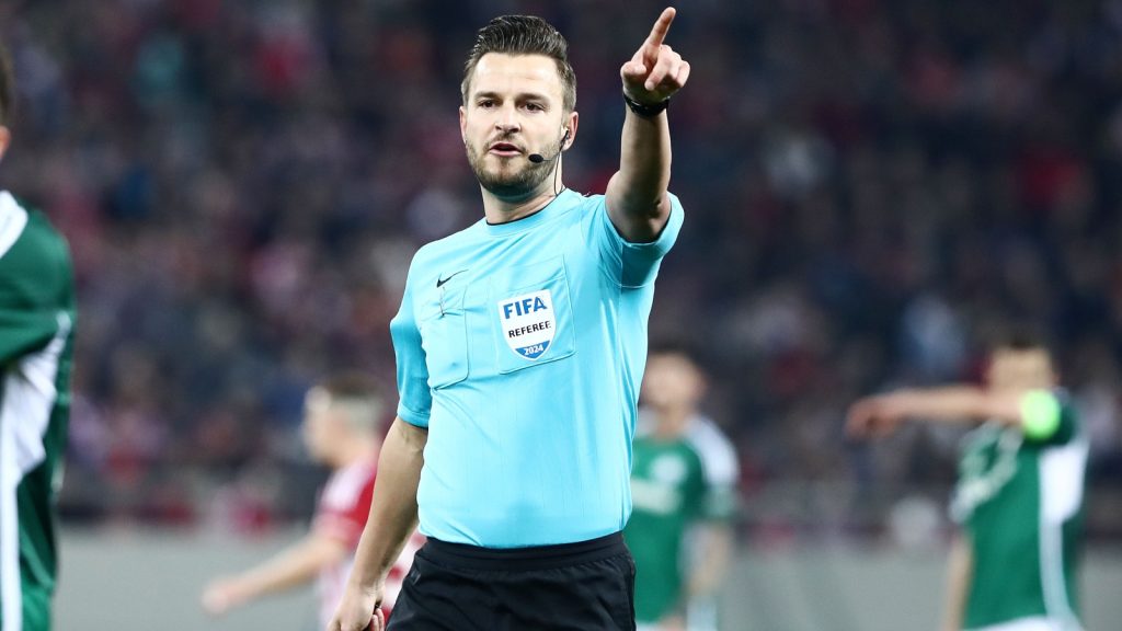 Ο Σλάγκερ σφυρίζει το ντέρμπι Παναθηναϊκός – ΠΑΟΚ – Αναλυτικά οι διαιτητές της 10ης αγωνιστικής της Stoiximan Super League