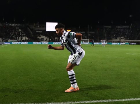 Ο Τάισον παίζει σαν… έφηβος: Οι απίθανοι αριθμοί του Βραζιλιάνου (vids)