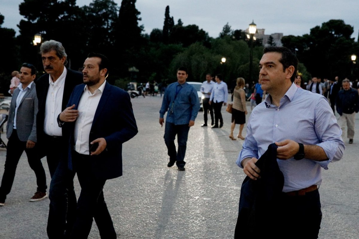 Ο Τσίπρας… καίει Πολάκη και Παππά – «Υπερίσχυσαν οι τάσεις» για τη μη διαγραφή του αψύ, ο καταδικασμένος 13-0 που «δεν διευκόλυνε» το κόμμα
