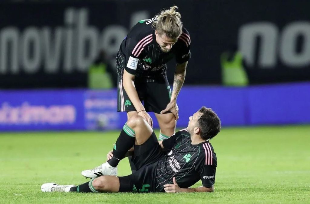 Διπλό πρόβλημα για τον Παναθηναϊκό: Έγιναν αναγκαστική αλλαγή οι Τσιριβέγια και Λαφόντ