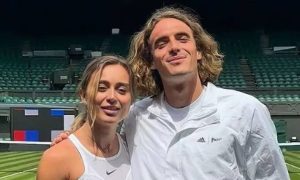 H Μπαντόσα έκανε προκλητική ανάρτηση για τον Τσιτσιπά: «Χρυσό μετάλλιο για τον μεγαλύτερο βλάκα» (vid)