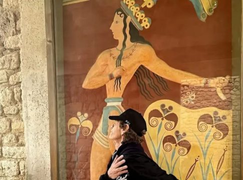 Μικ Τζάγκερ: Ενθουσιασμένος με την Κρήτη – Οι αναρτήσεις και τα σχόλια του