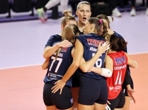 Απόλυτη κυριαρχία του Πανιωνίου απέναντι στην Κορόνα Μπρασόφ (3-0)