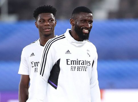 «Δεν προτίθεται να ανανεώσει τον Ρούντιγκερ η Ρεάλ Μαδρίτης»